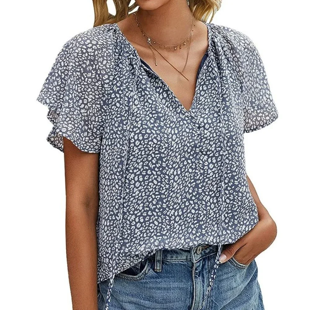 OUNAYA | Gray and White Leopard Print Top with Flutter Sleeves | Size 10/XL - Picture 1 of 10